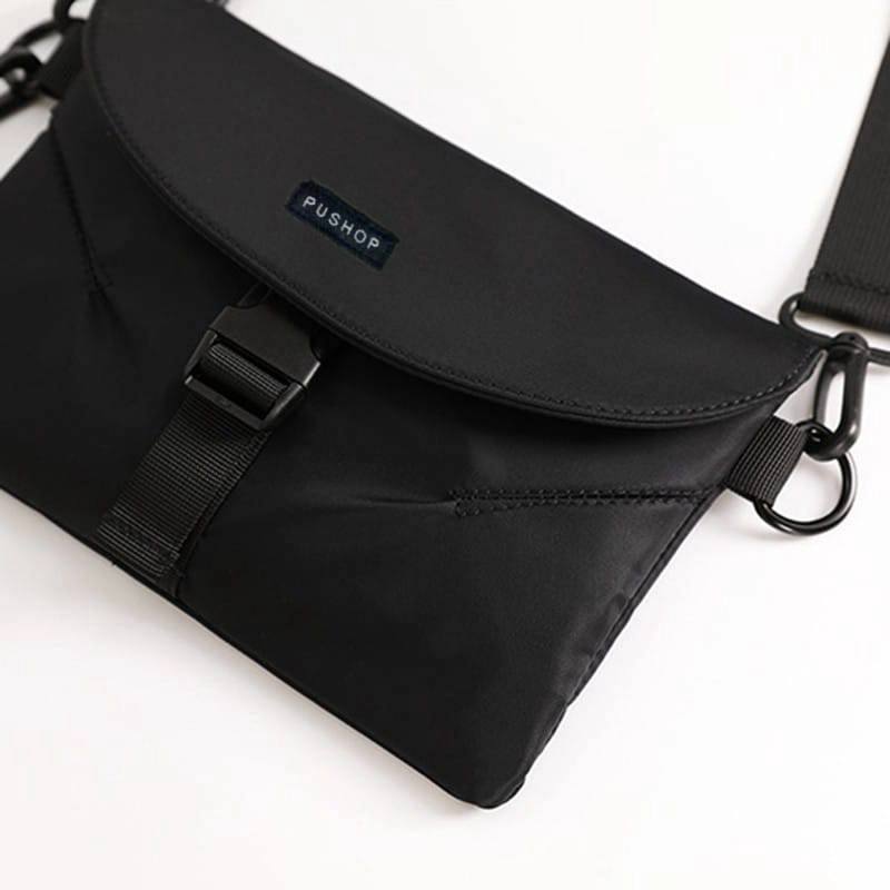 Product image Halika - Tas Selempang Pria Pushop All Size Hitam