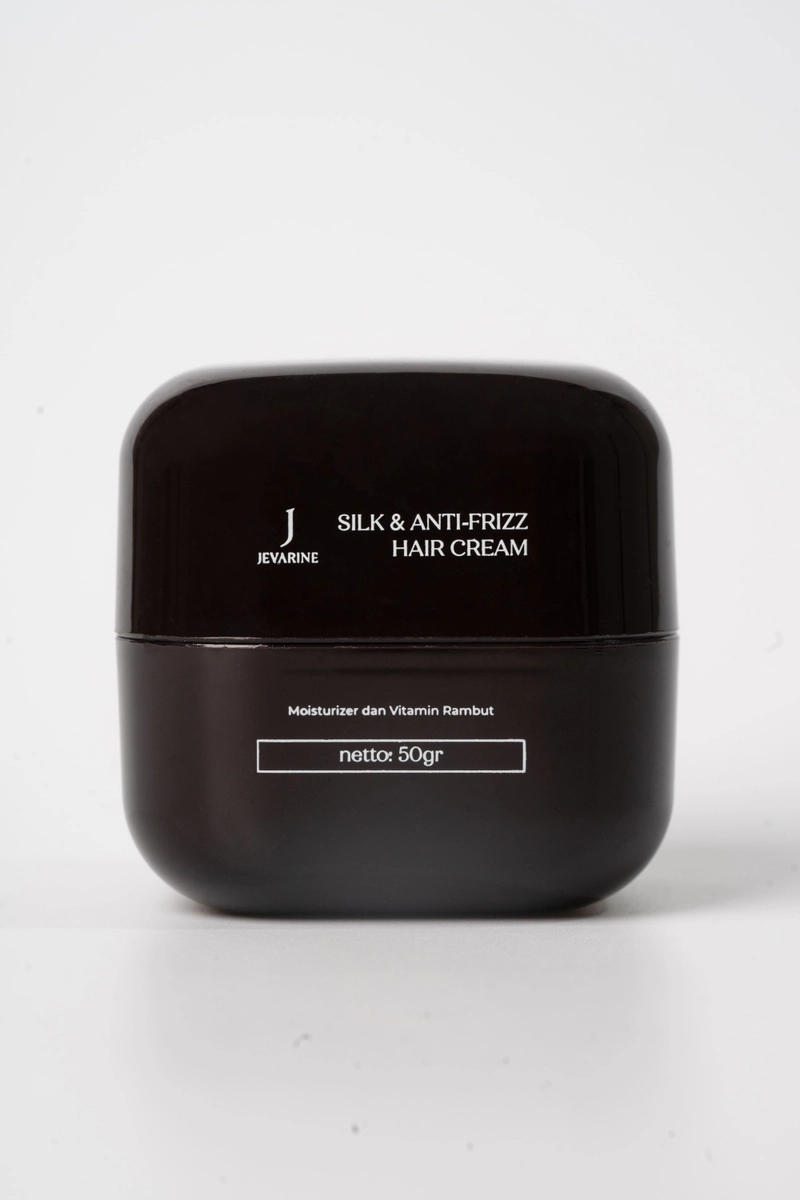 Product image Jevarine - Silky Frizzy Hair Cream New Pack 50gr Hitam