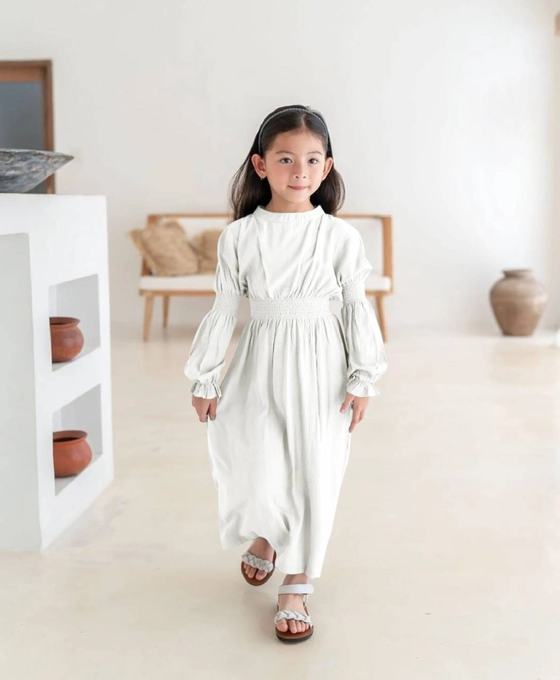 Product image Astro - Maxi Dress Anak LUNLM 6-8thn Realpict 6 Sd 8 Thn Putih Bw