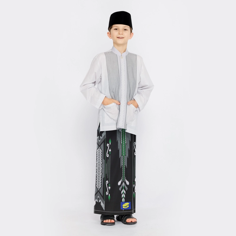 Product image Sarung ATLAS Junior Kembang SGF Hitam Hijau all variant all variant