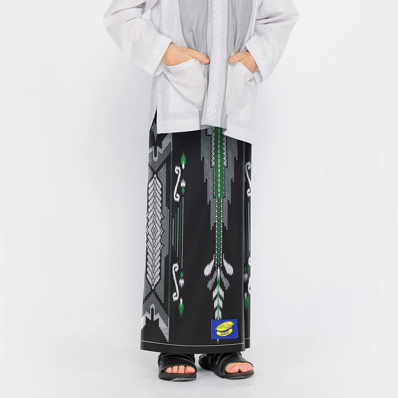 Product image Sarung ATLAS Junior Kembang SGF Hitam Hijau all variant all variant