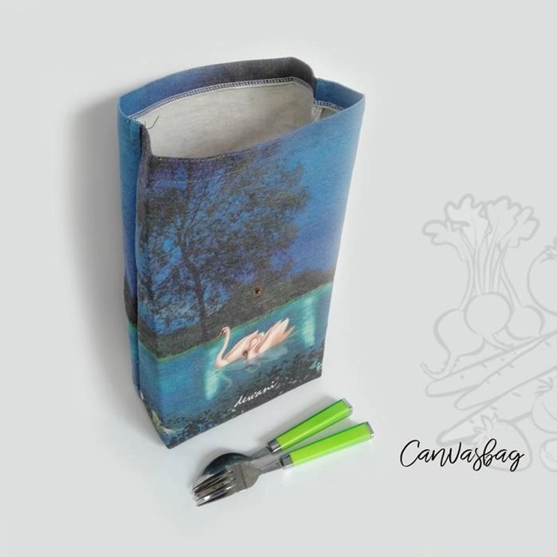 Product image Dewani - Lunch Bag SET Canvas Art 09, Tas bekal Kanvas, Pouch Canvas 37 x 21 x 9 cm Cream