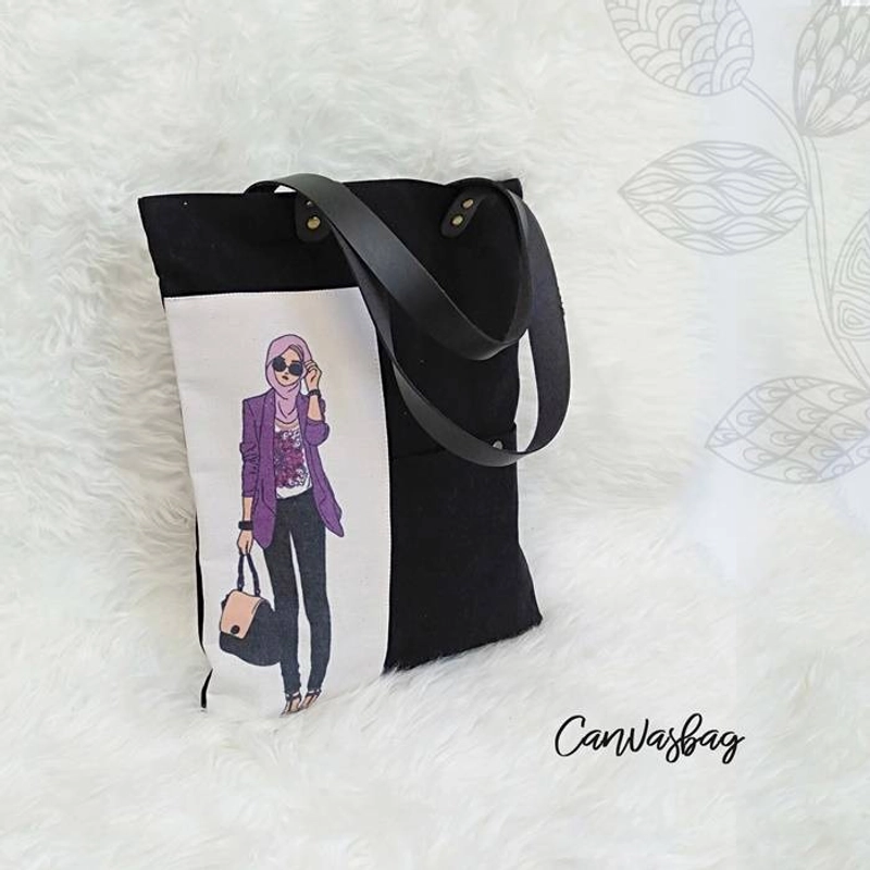 Product image Dewani - Totebag Canvas Hitam HSP-07 + Risleting & Saku 40 x 36 x 5 Cm Hitam