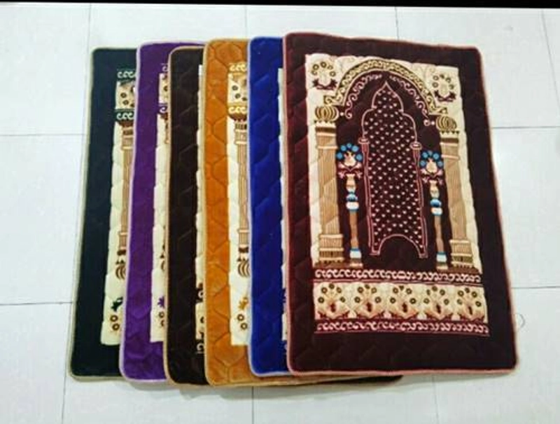 Product image Dylan 19 - Sajadah Aljedah ( Random, 110 x 70 Cm, Pcs )