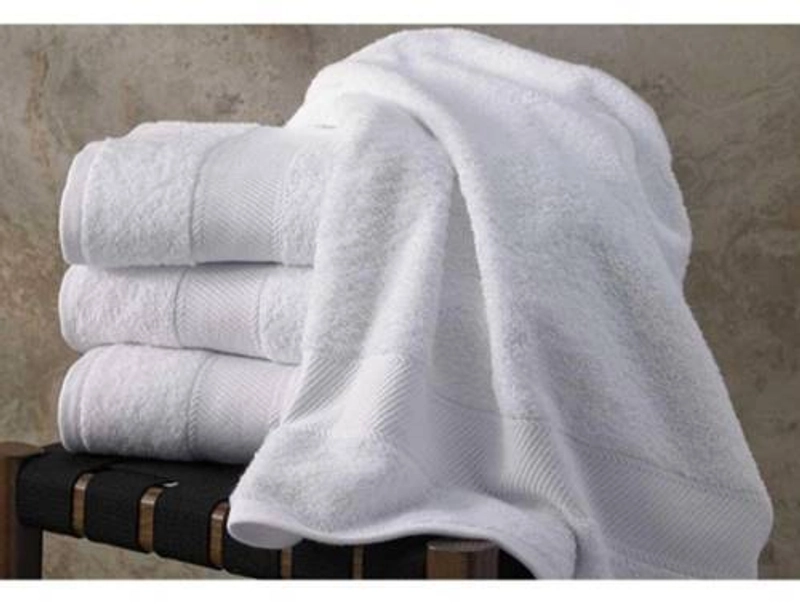 Product image Dylan 19 - Mutia Handuk Polos Putih Dewasa ( Putih, 70x140 cm, Pcs )