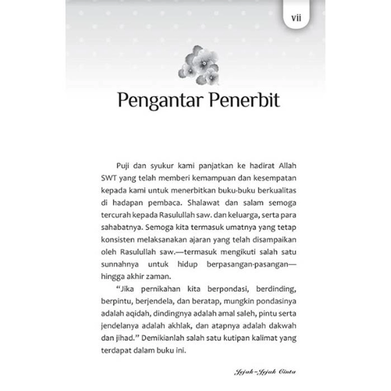 Product image Gema Insani Buku Jejak - Jejak Cinta 18.3 x 12.3 cm
