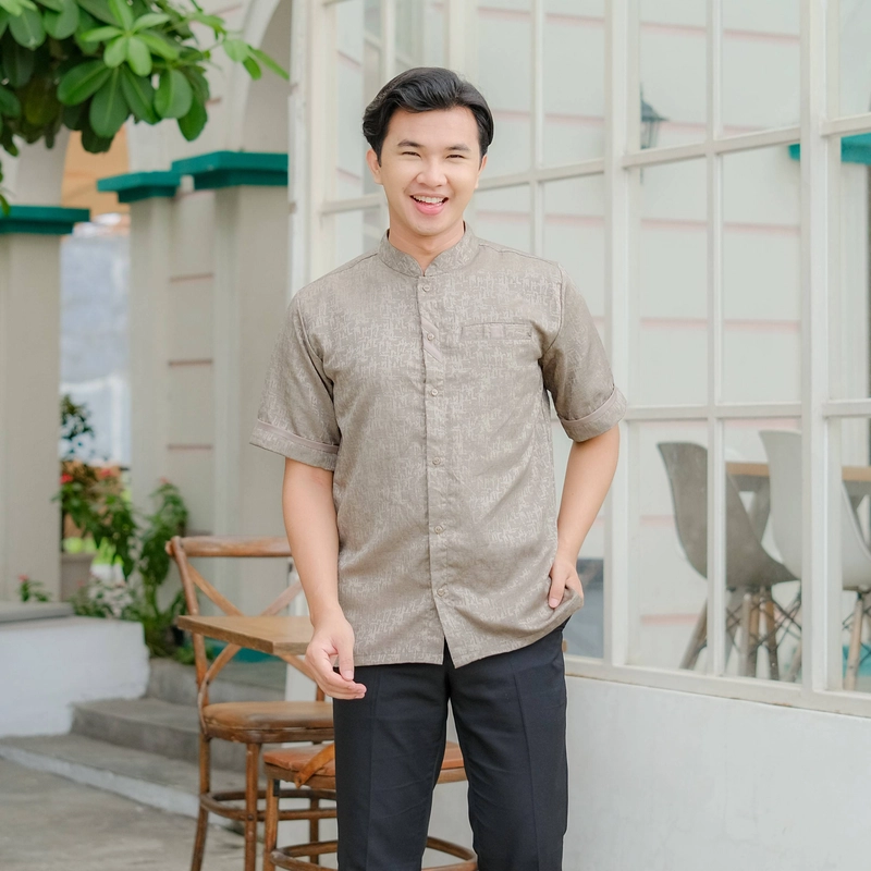 Product image Hazirah Id - (Buy 2 Get 1) Zyan Koko Kemeja Jaquard Kondangan Bisa Couple L Koko Lengan Pendek FRAPPUCINO