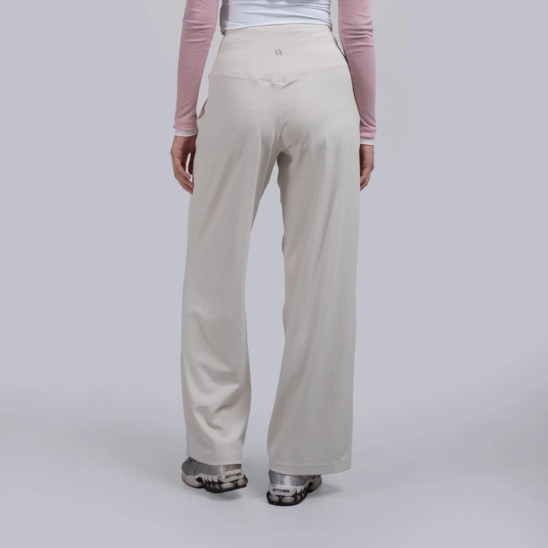 Product image D25101 HEIJI - CloudHold Wide Pants M Bene White