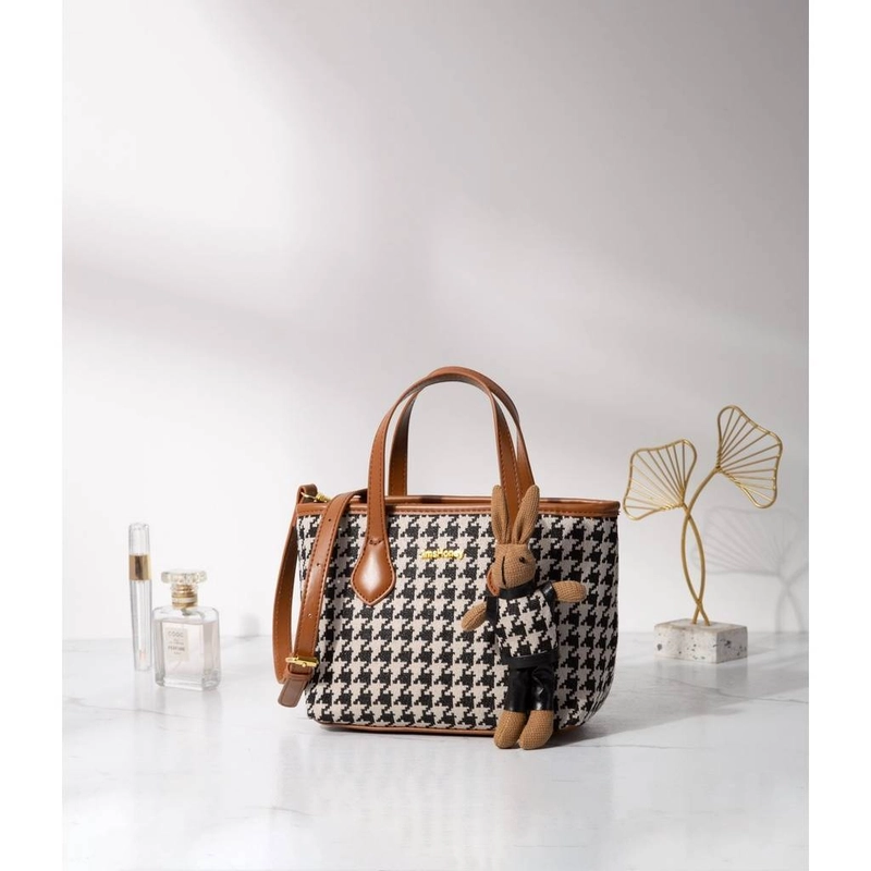 Product image Jims Honey Jakarta - HONEY BUNNY BAG APRICOT 21 x 10.5 x 17.5