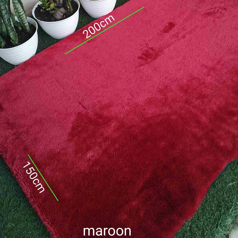 Product image Jolie Store - Karpet Rasfur Maroon P = 200 cm L = 150 cm T= 4.5 cm