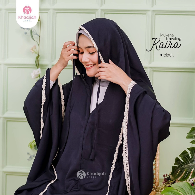 Product image Khadijah Label Makassar - Mukena Travel Kaira 2 In 1 Standar Black