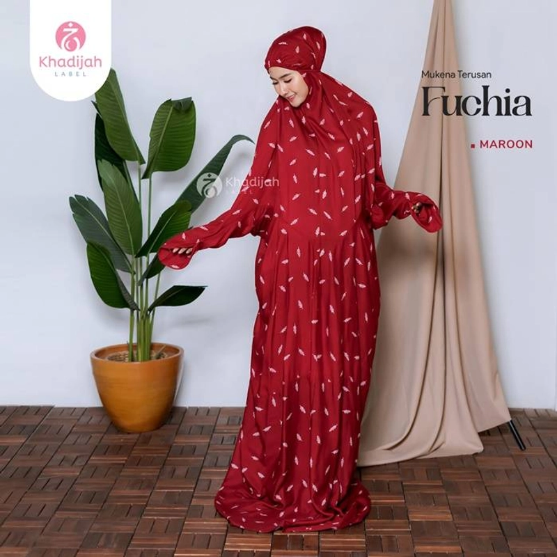 Product image Khadijah Label Makassar - Mukena Terusan Fuchia All Size Maroon