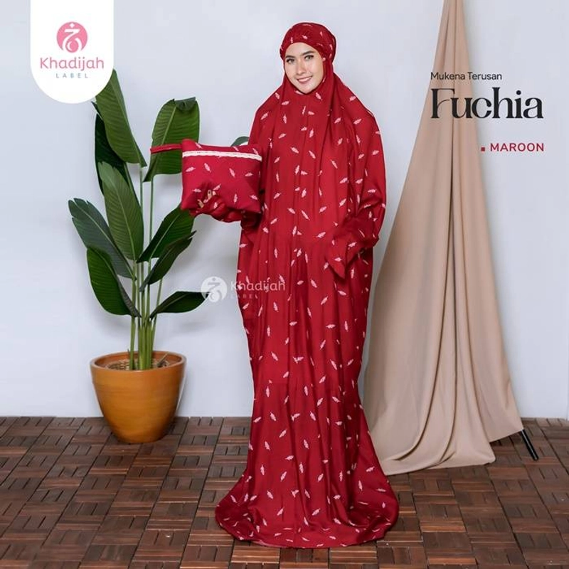 Product image Khadijah Label Makassar - Mukena Terusan Fuchia All Size Maroon
