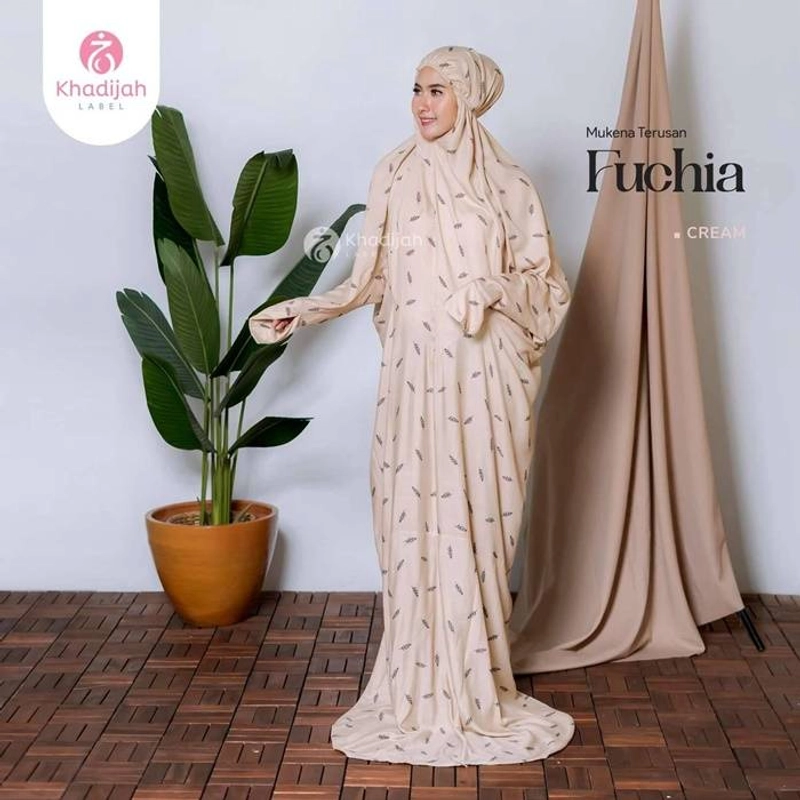 Product image Khadijah Label PLM - Mukena Terusan Fuchia All Size Cream