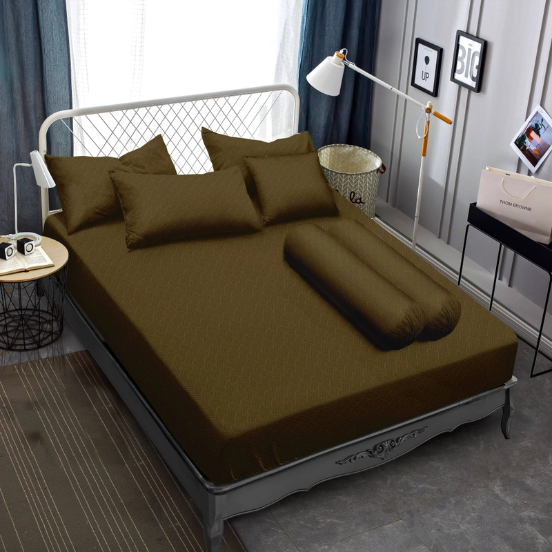 Product image LADY ROSE OFFICIAL - VALLERY QUINCY Bed Cover King Emboss Coffee 180x200 Flat