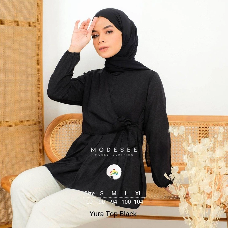 Product image Modesee - Yura Top Black M