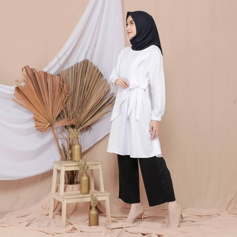 Product image Modesee Bandung - Ayda Tunic Clear White L Clear White