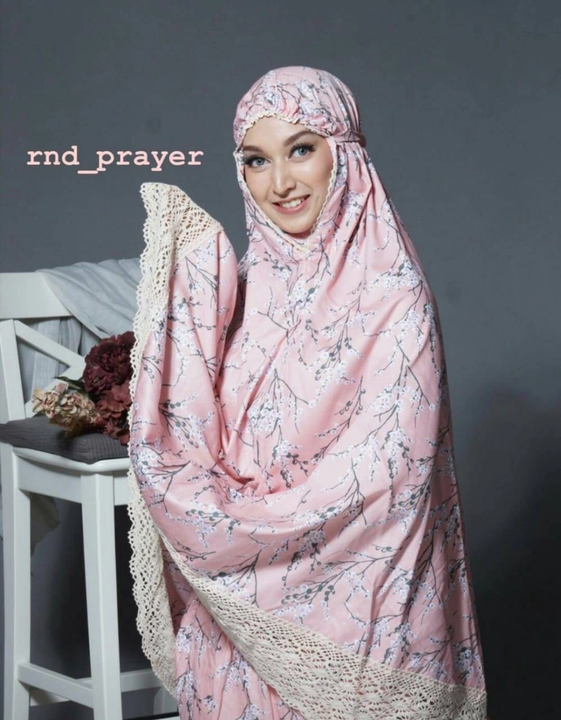 Product image Nadira - Mukena Katun Jepang Original Bunga Sakura (2, All Size, Pcs)