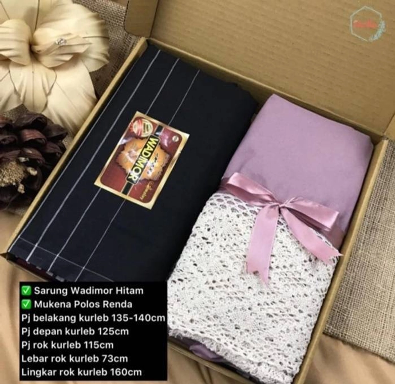Product image Nadira - Paket Hampers Set 06 70 x 100 cm Random