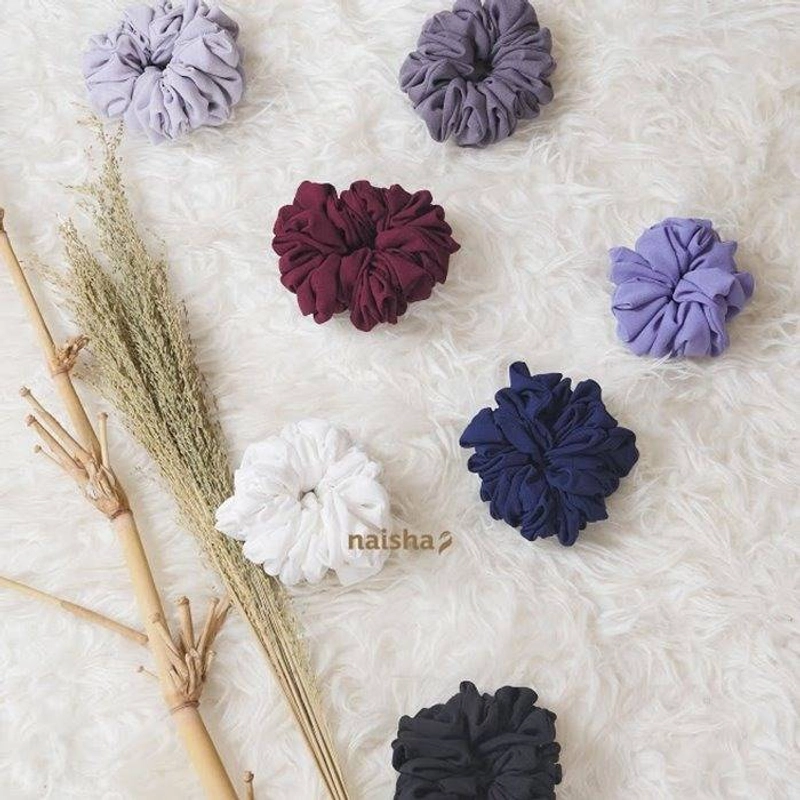 Product image Naisha Hijrah - Ikat Rambut Scrunchie All size RANDOM