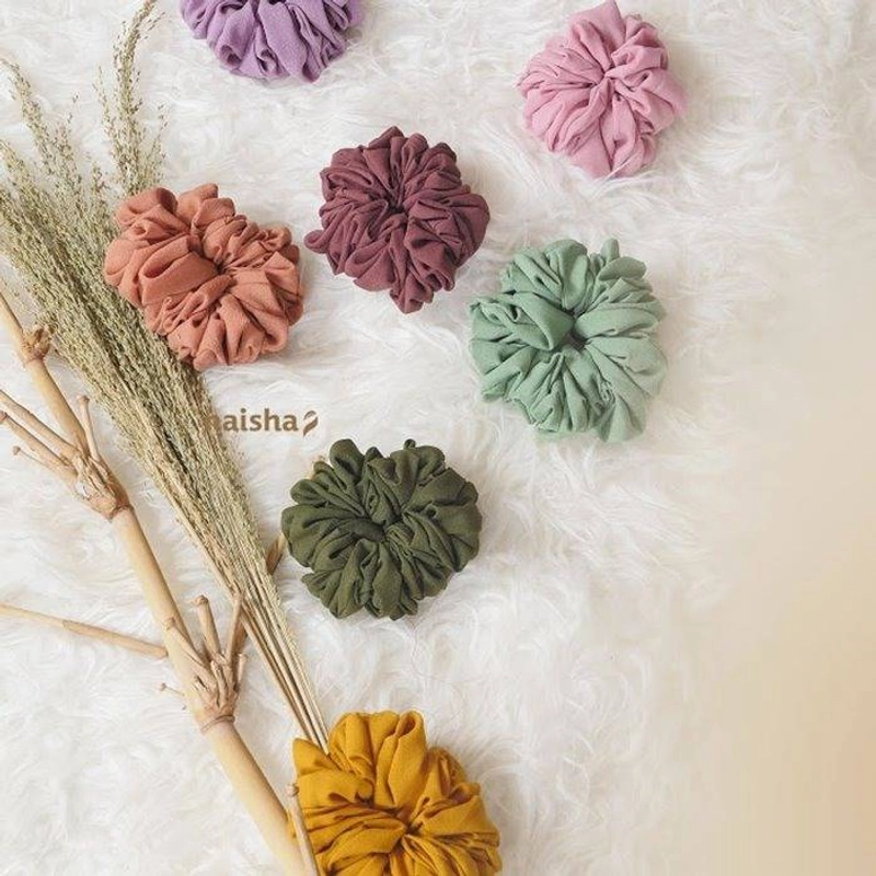 Product image Naisha Hijrah - Ikat Rambut Scrunchie All size RANDOM