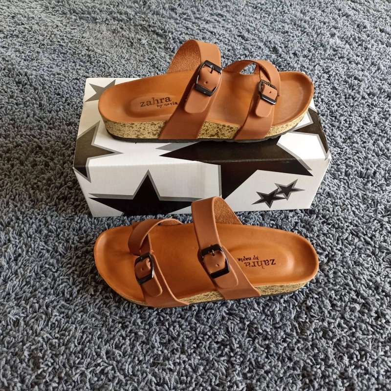 Product image Nayla - Sandal Wanita Gesper 2 Jepit Sol Puyuh Bintik Series Keisya J - 01 36 Tan