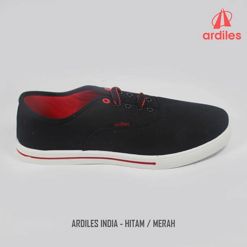 Product image EME Sepatu Kanvas Pria Ardiles India Black - Red 38