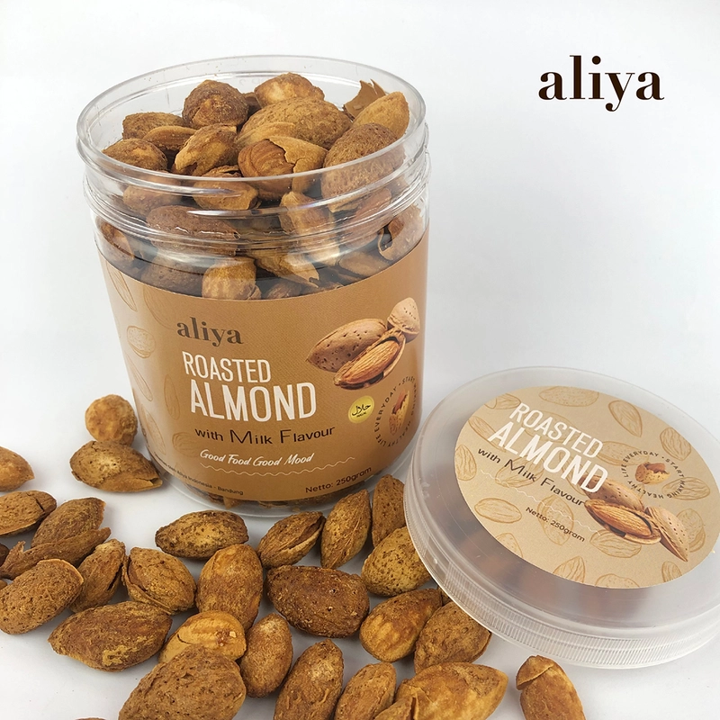 Product image Aliya - Roasted Almond Kacang Almond Cangkang Snack Makanan Ringan 125g Susu