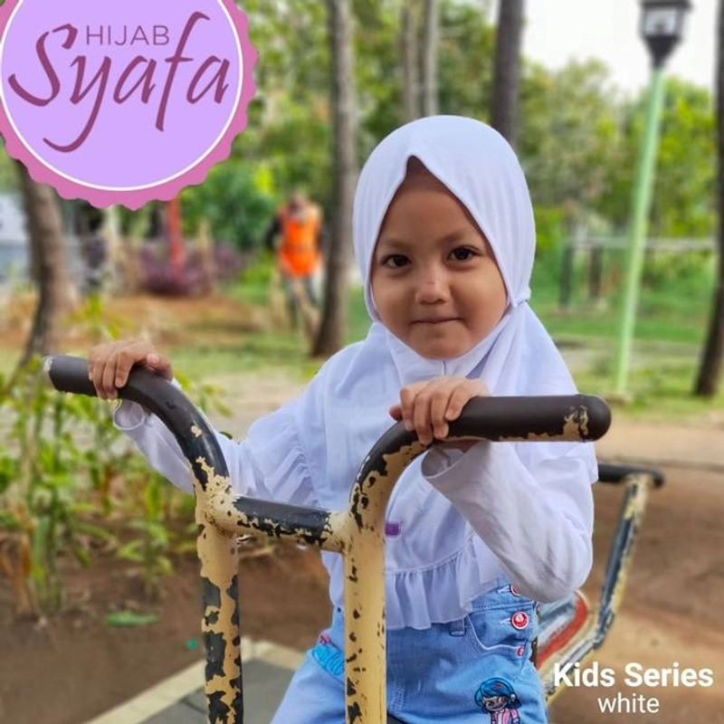 Product image Syafa Hijab - Kids Series (bundling isi 7 pcs) All Size Random