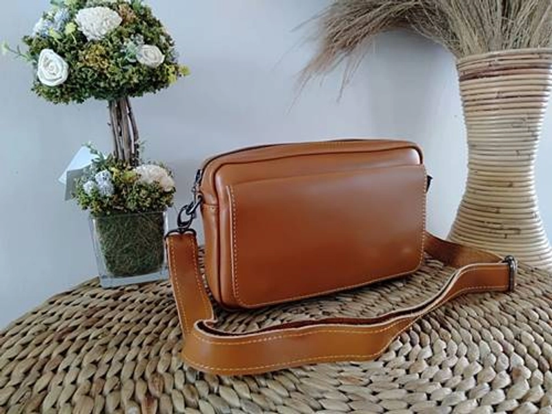 Product image Toko Sinar Garut Tas Slempang Mini Bag 2 in 1 23x 15x 6 cm Tan
