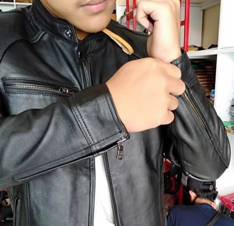 Product image [PO] Toko Sinar Garut - Jaket Kulit Domba Asli Pria Elegant Hitam M
