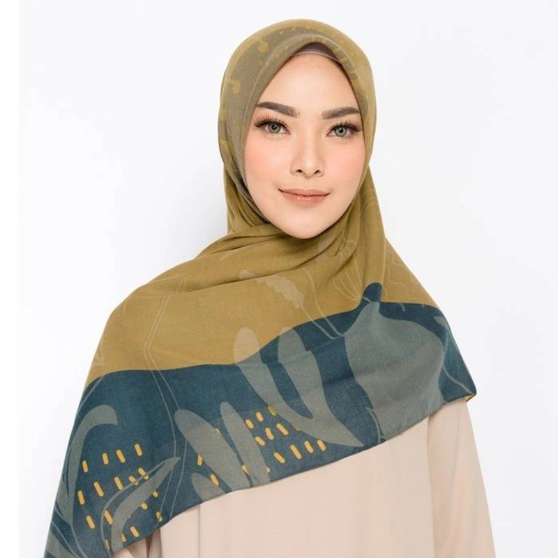 Product image ZM Zaskia Mecca - Malea Scarf Kerudung Segi Empat All Size Mocca