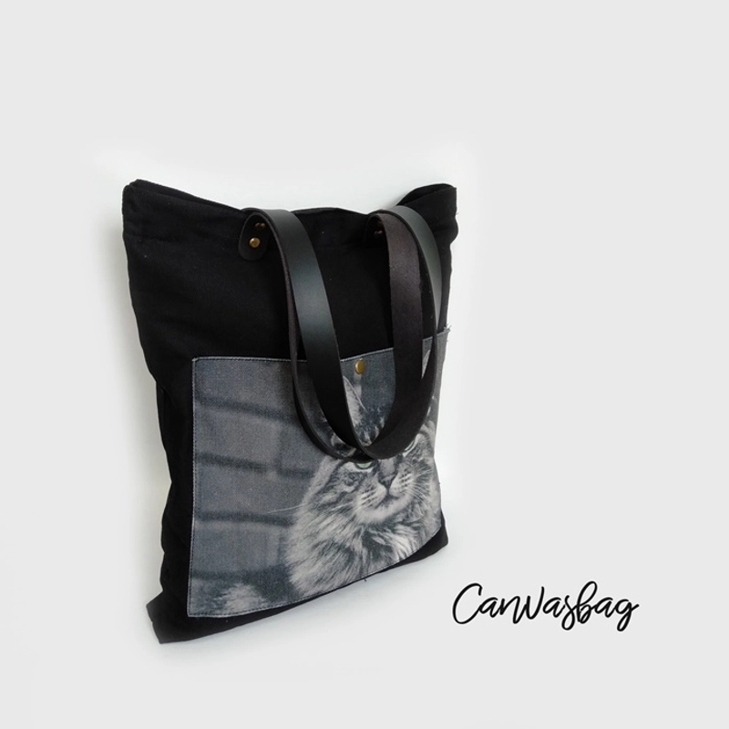 Product image Dewani Totebag Canvas saku Seri CAT 05 40X36X5 Hitam