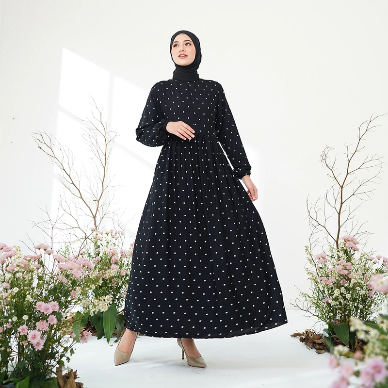 Product image Yasmin dress Syari Muslimah warna HITAM bahan Rayon Viscose Premium Busui Friendly S HITAM