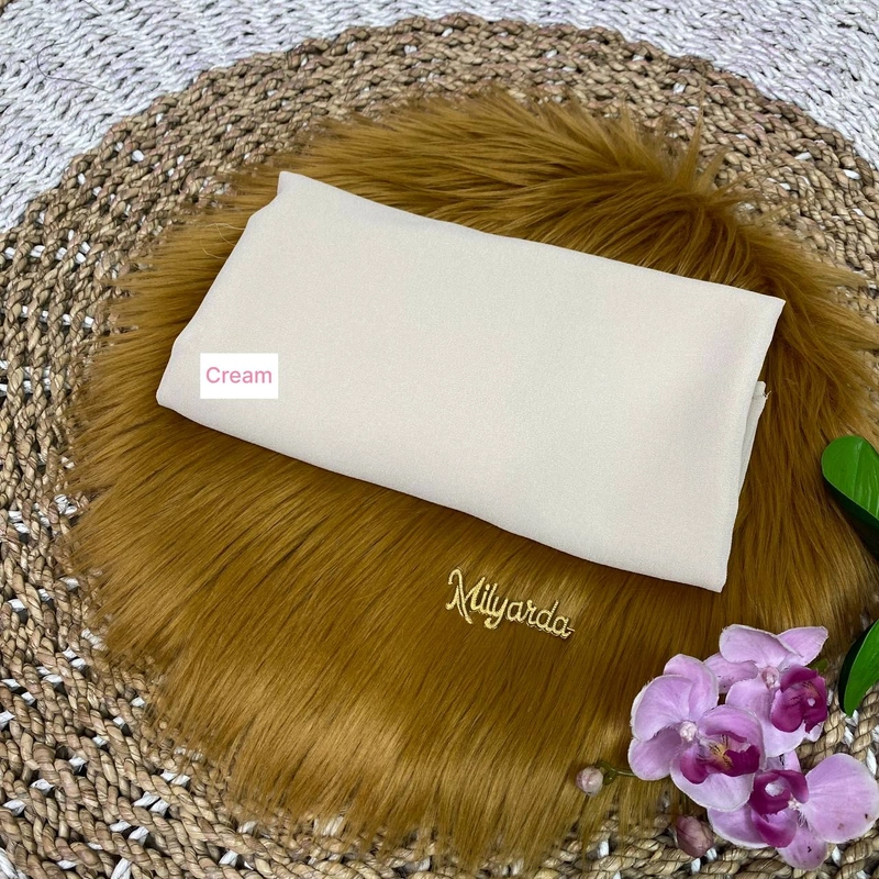 Product image Milyarda Hijab - Pashmina Instan Pevita Jilbab Instan Plus Cadar Allsize CREAM