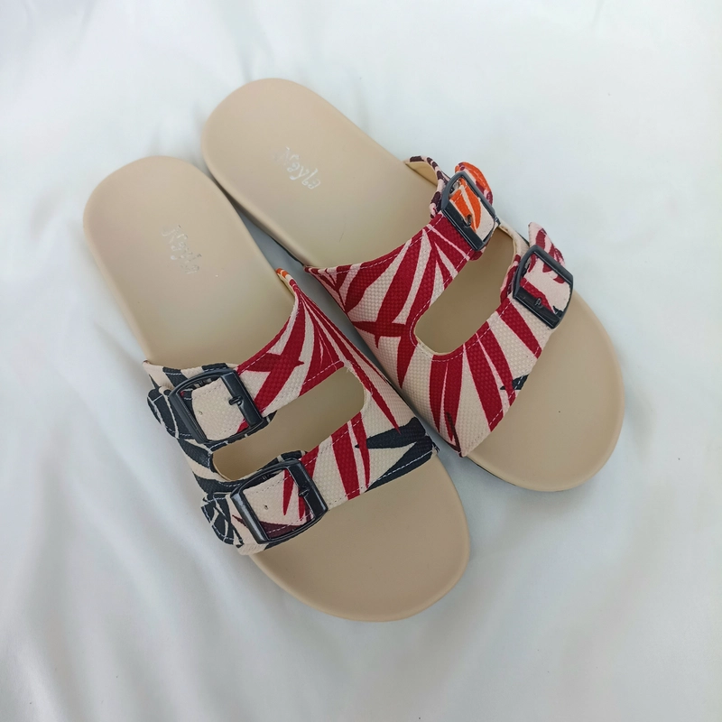 Product image Nayla - Sandal Wanita Motif Kekinian Gesper Ban 2 Series Hanifah 37 Motif Bunga Merah