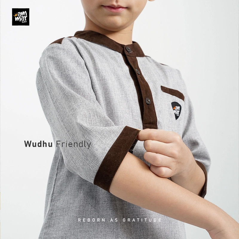 Product image Ammar Kids - ATTAQI REBORN AS GRATITUDE XL CLEVER GREY