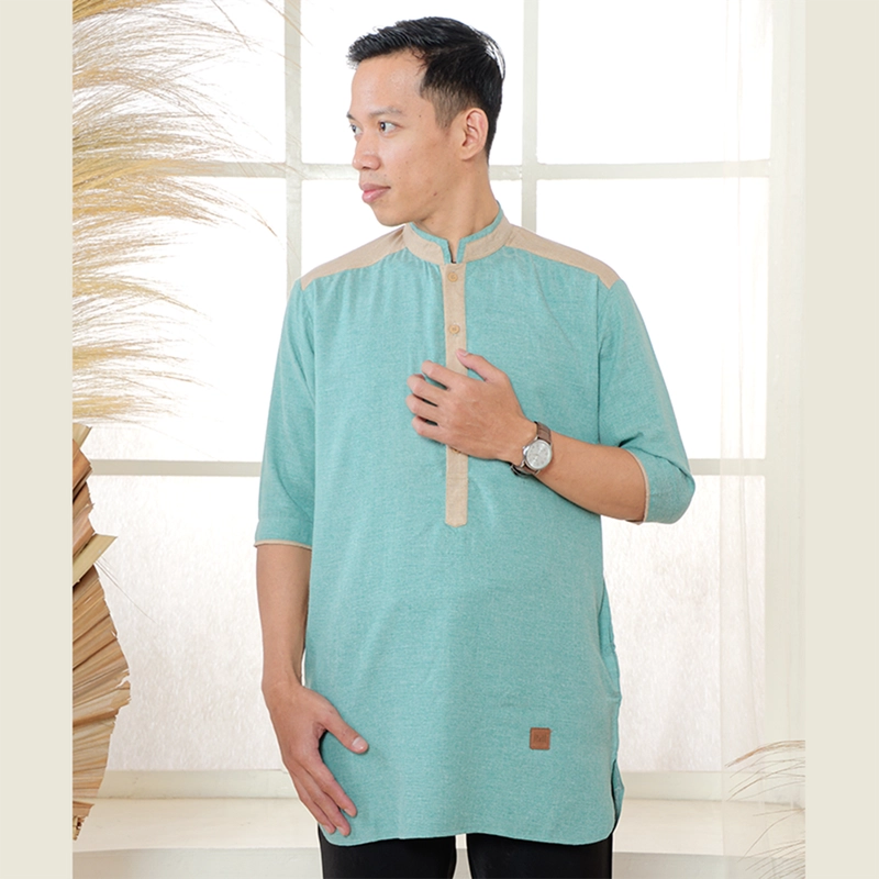 Product image MOSCOU - Baju Kemeja Koko Kemko Kurta Qurta Pakistan Muslim Lebaran Pria Dewasa Lengan Pendek 3/4 Casual Formal Elegan Katun Madinah Premium Motif Kancing Sanghai Shanghai Cina Terbaru Original Keren Murah Hijau Wardah Turquoise Khaki M Turquoise Khaki
