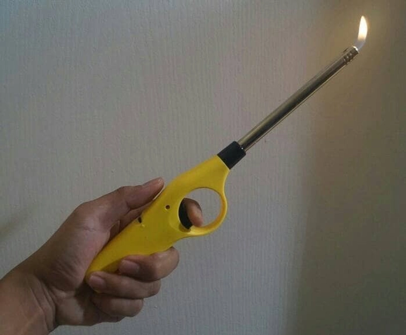Product image Korek Api Gas Panjang Pematik Serbaguna A201-RANDOM RANDOM