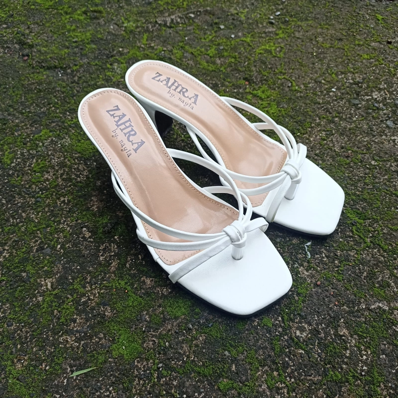 Product image Nayla - Sandal Heels Wanita 5 cm Series Shaquena 37 Putih 