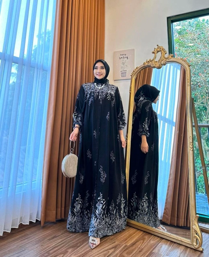Product image Khisna collection - New collection gamis kekinian set hijab VINZA Allsize Hitam