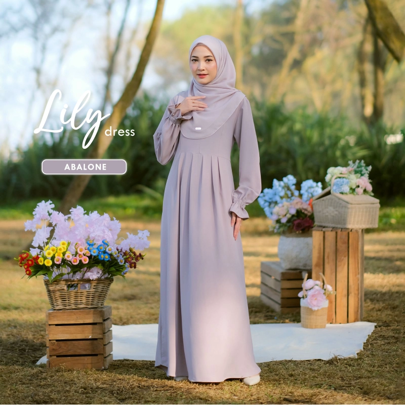 Product image Naisha HIjrah - Lily Dress S Abalone