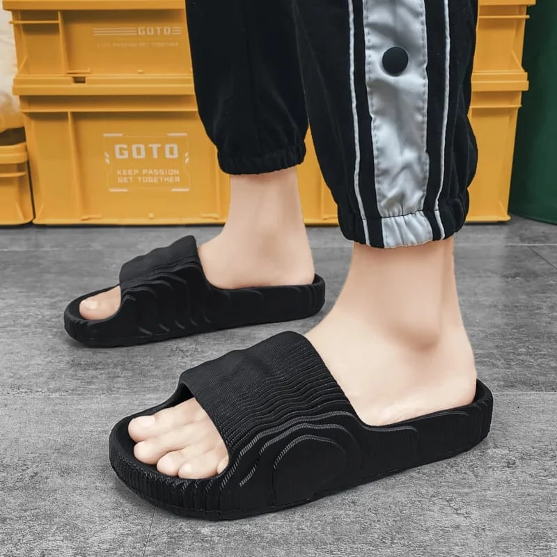 Product image Ranjojo - Sendal Slip On Cowok Eva Sandal Slop Pria Ranjojo BR01 Terbaru Fashionable Empuk Tebal Trendy 39 HITAM