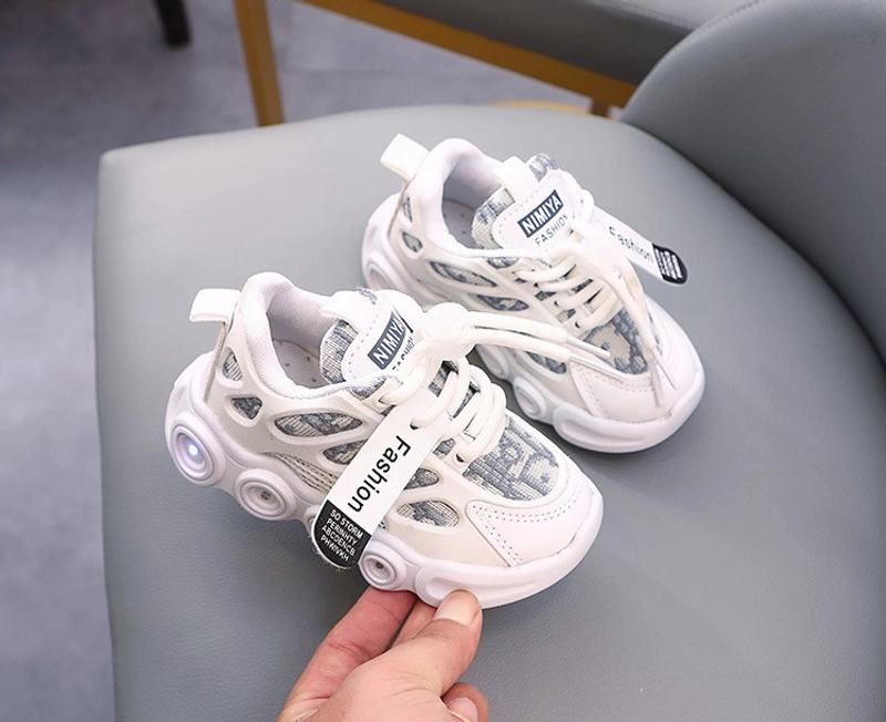 Product image Meonky Official - Sepatu Anak Sekolah Laki Laki Perempuan Korean LED Bisa Menyala Ringan Q - 12 21 Putih