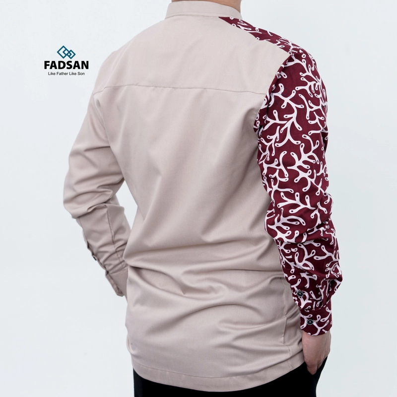Product image FADSAN - Koko Couple Ayah dan Anak Motif Batik Lengan Panjang Warna Khaki - Anantara Series SIZE ANAK XS ANANTARA KHAKI