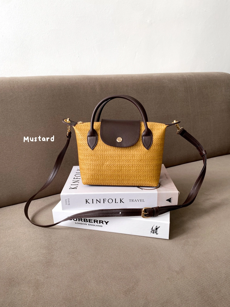 Product image Tweelyforbag - Ester Slingbag - Tweelyforbag - Tas Selempang Wanita - Tas Wanita 100 gr Mustard