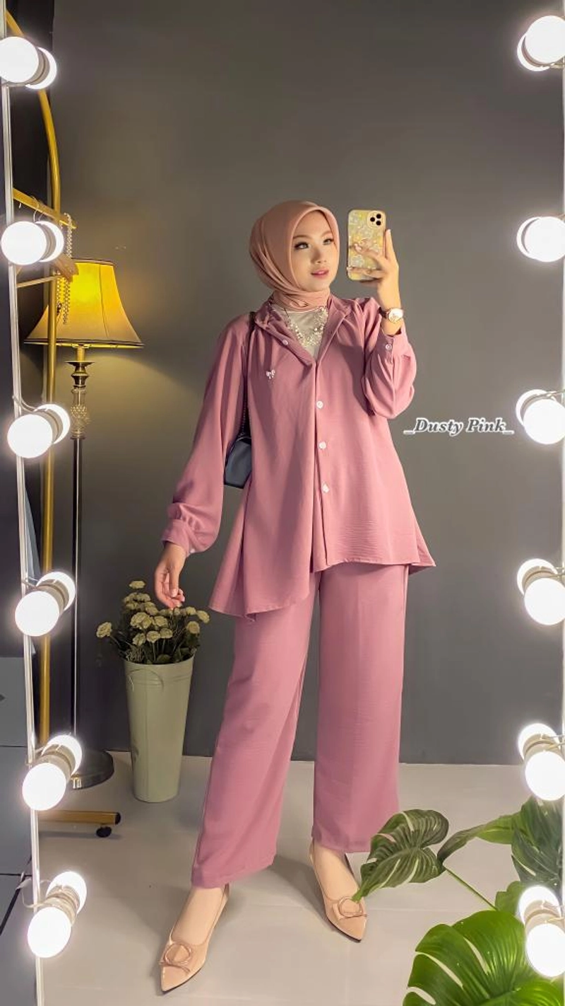 Product image Baju Setelan Wanita Alina Setcel Al size fit to XL Dusty Pink