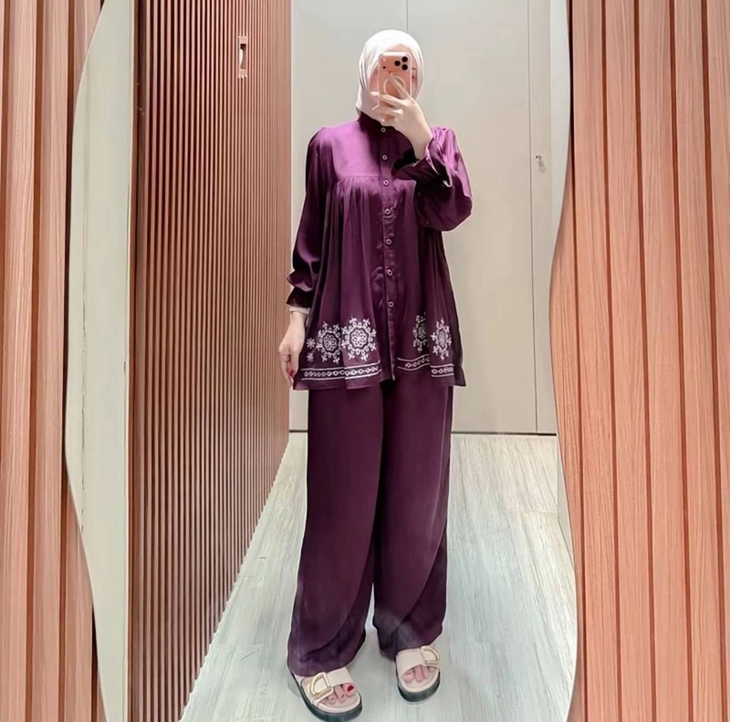 Product image Khisna collection - Oneset rayon jumbo aloy Allsize Marun