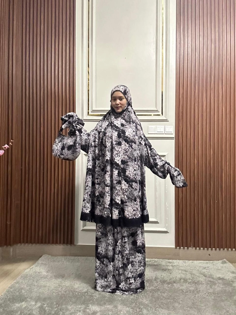 Product image SRIAYU COLLECTION - MUKENA UMROH RAYON VISCOS ALL SIZE MOTIF 1