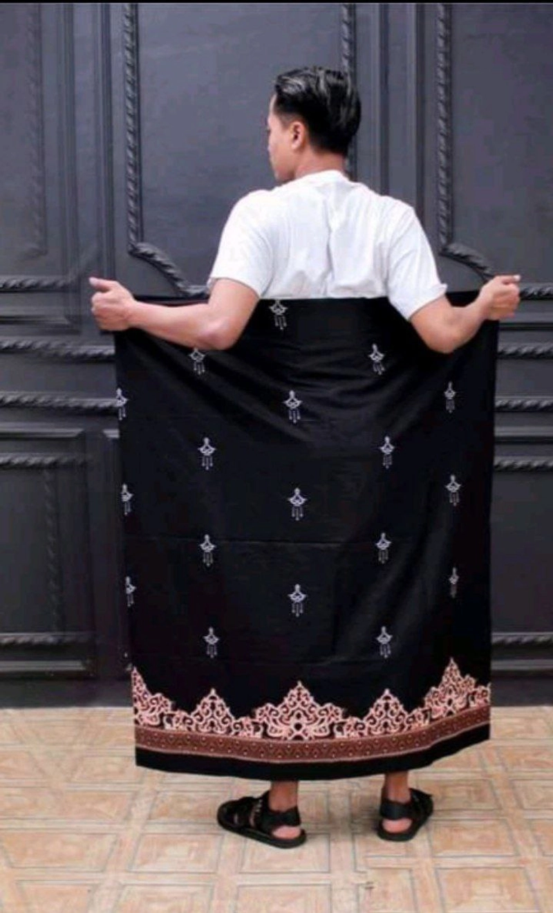 Product image Batik Alfin - Sarung batik uk dewasa motif tumpal geni bahan katun prima Dewasa Hitam